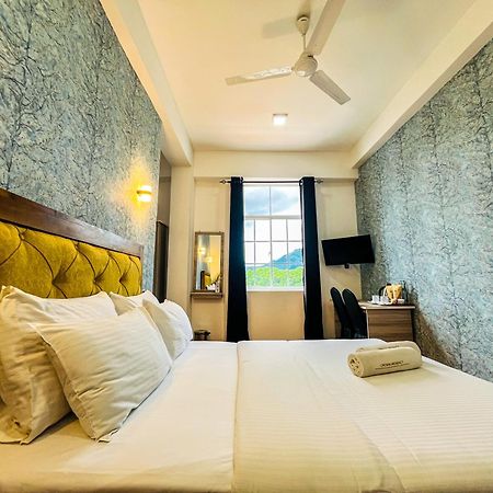 Hotel Crown Regency- Badulla Exteriér fotografie