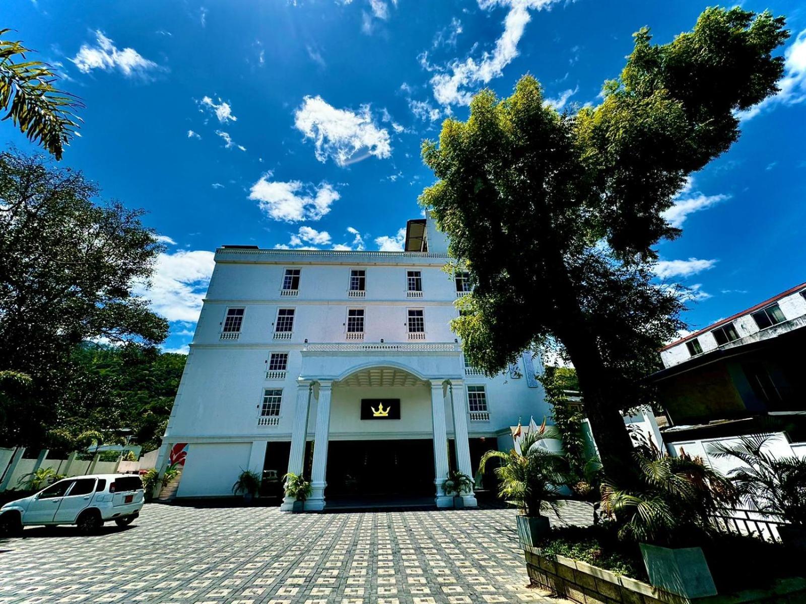 Hotel Crown Regency- Badulla Exteriér fotografie