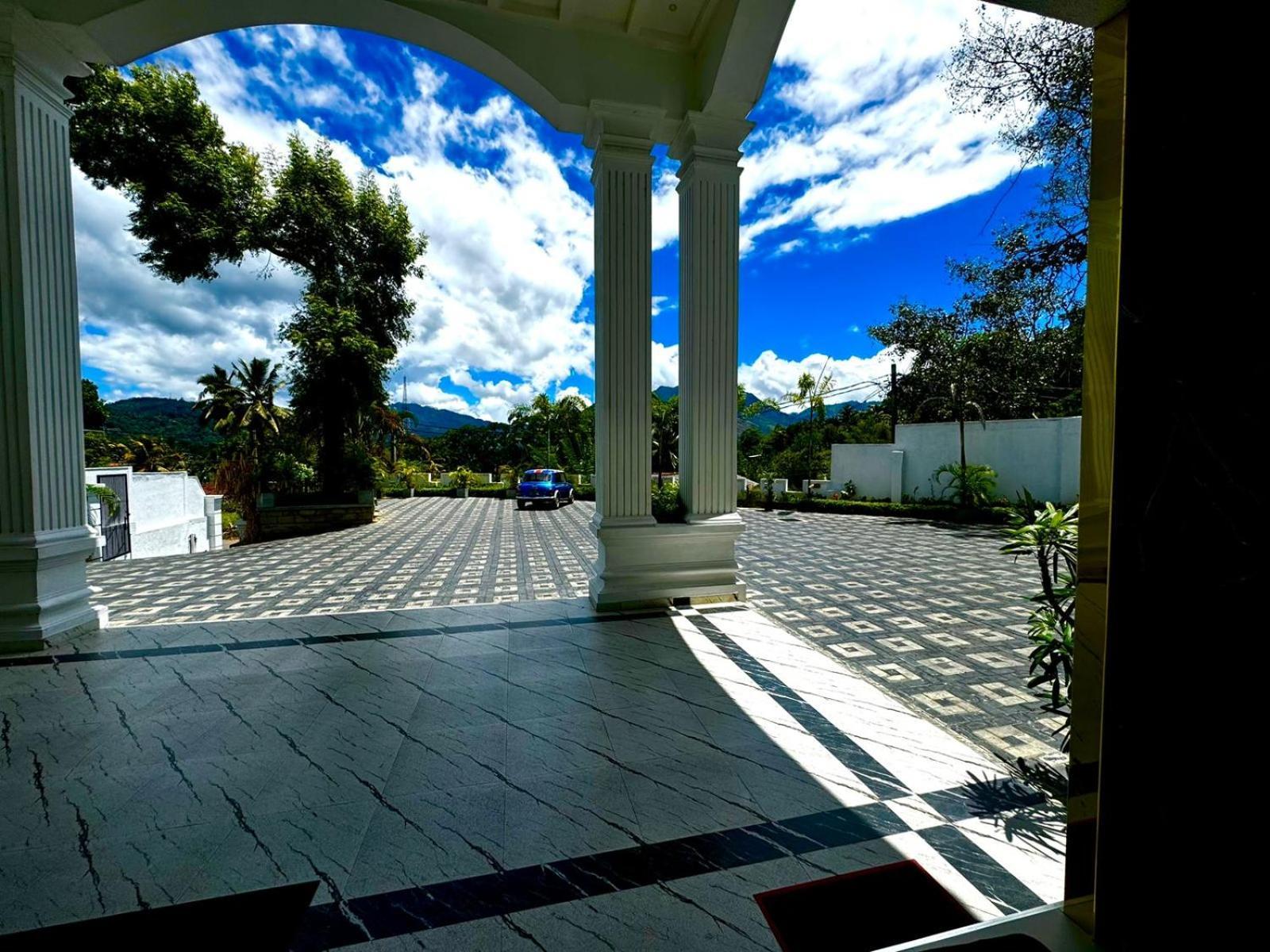 Hotel Crown Regency- Badulla Exteriér fotografie