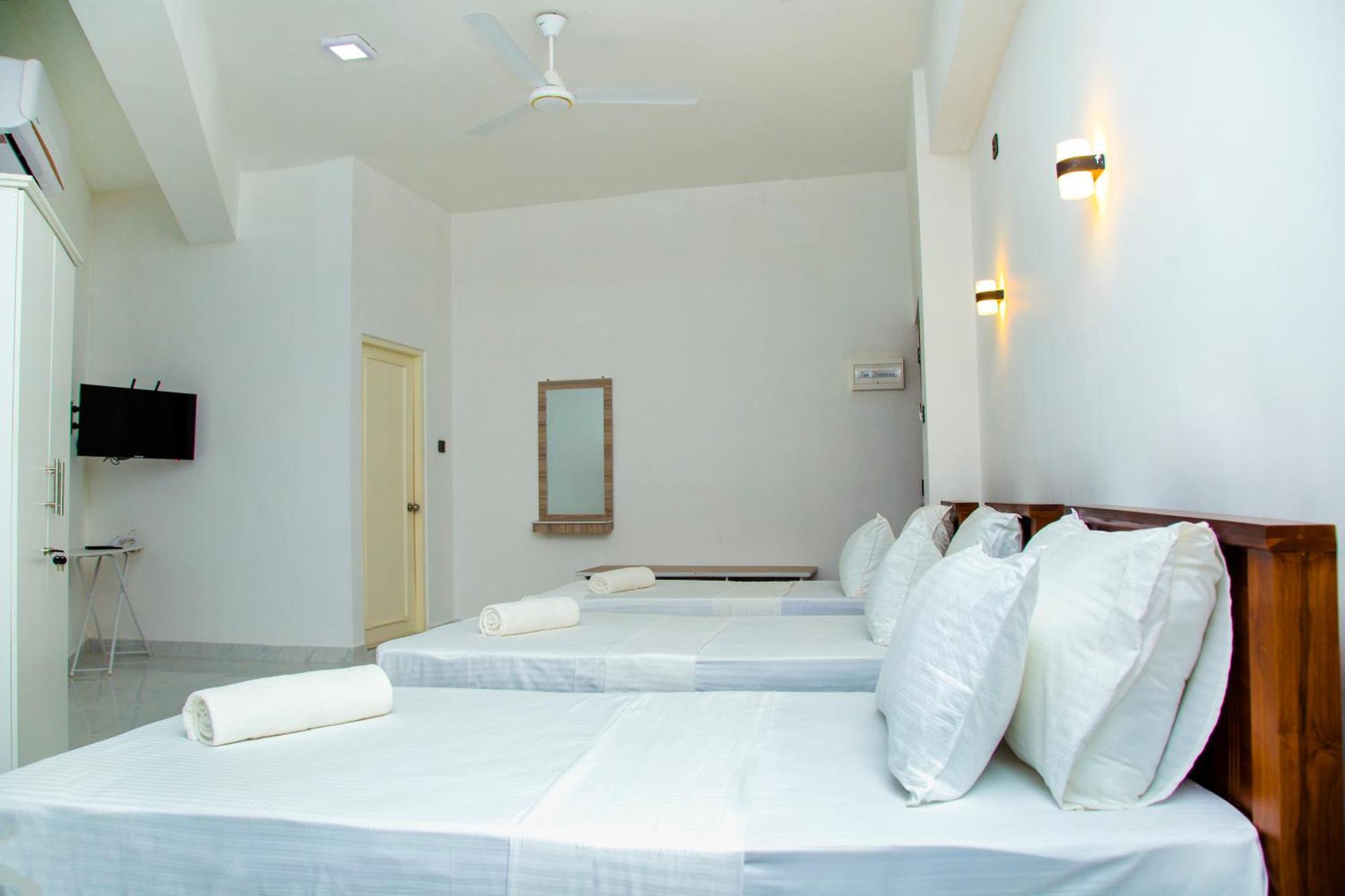 Hotel Crown Regency- Badulla Exteriér fotografie