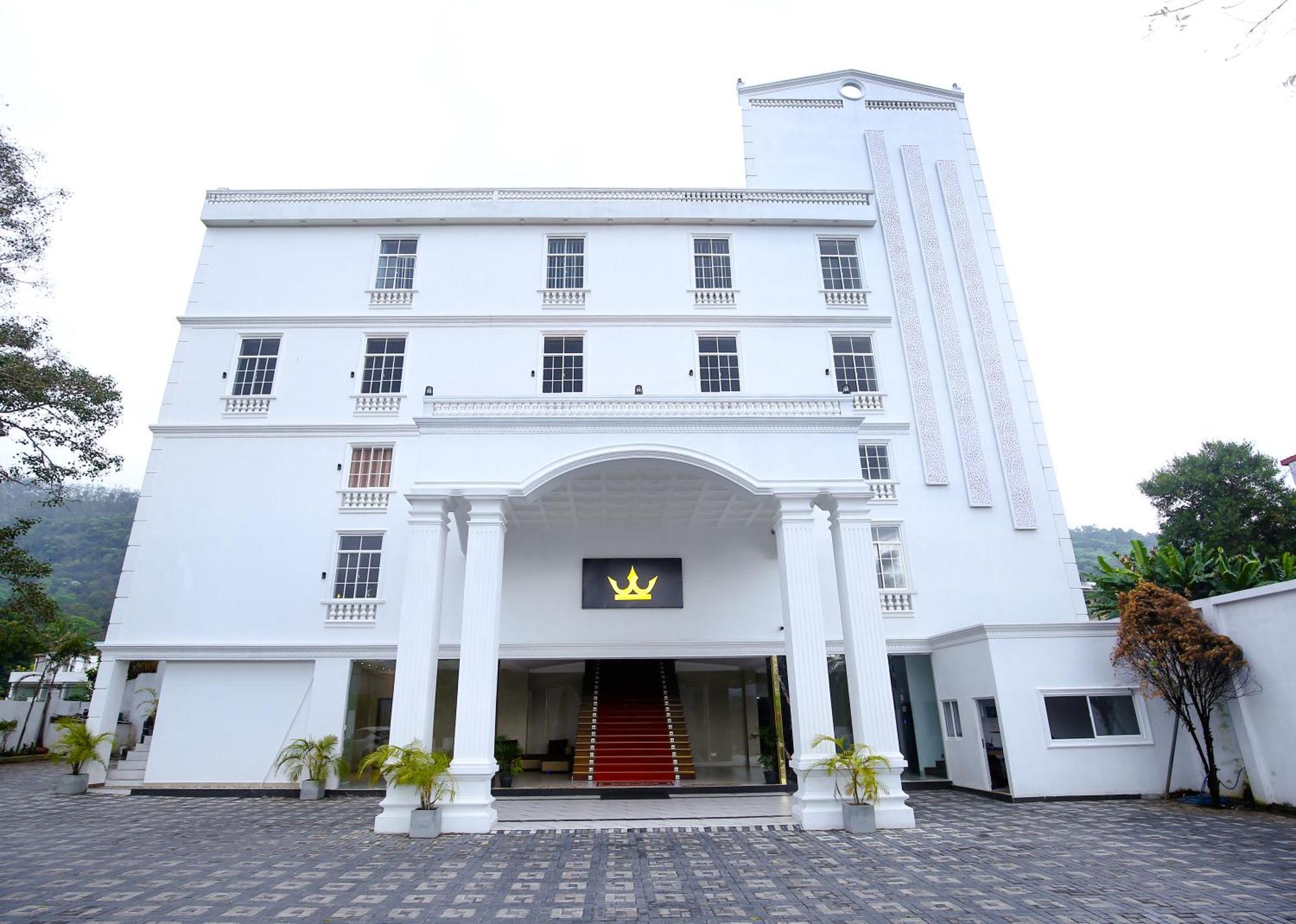 Hotel Crown Regency- Badulla Exteriér fotografie